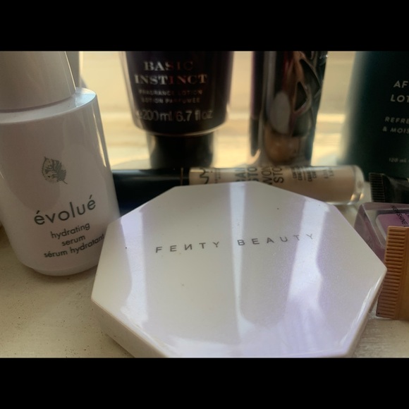 Sold - Picture 3 of 4